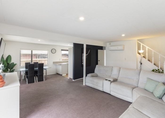  at 64 Effingham Street, North New Brighton, Christchurch City, Canterbury