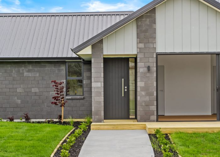  at 12 Carter Road, Patumahoe, Pukekohe