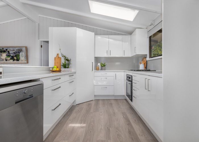  at 25 Solander Place, Whitby, Porirua, Wellington