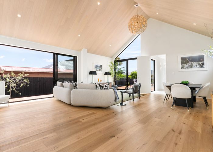  at 59 Main Road, Redcliffs, Christchurch City, Canterbury