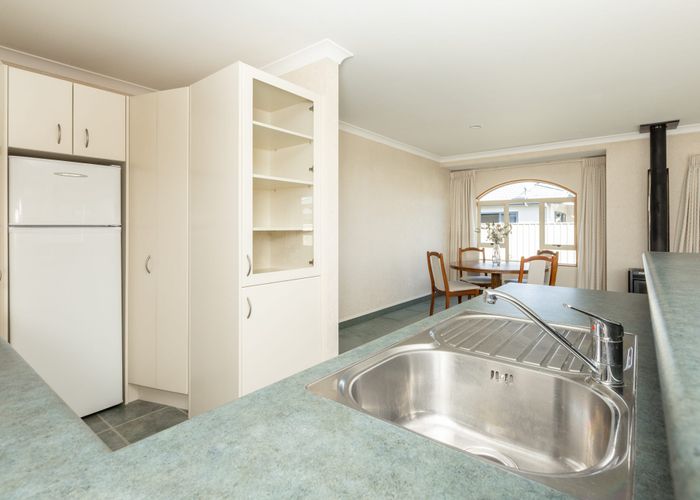  at 2C Forward Street, Greenmeadows, Napier