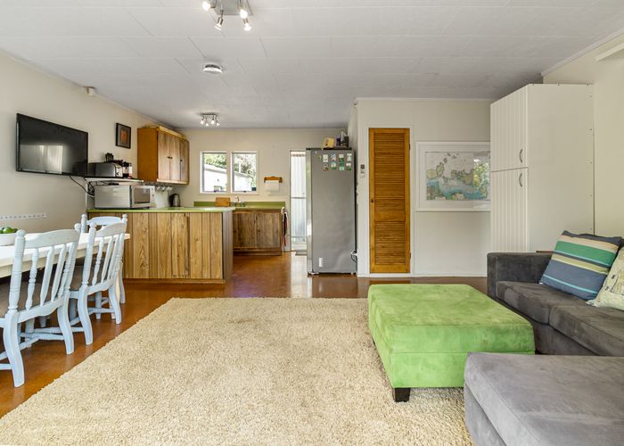  at 8 Waiheke Road, Onetangi, Waiheke Island