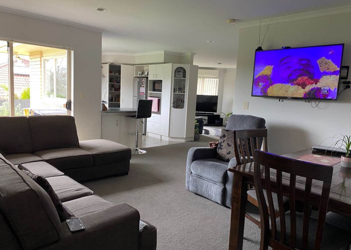  at 34 Legacy Drive, Henderson, Waitakere City, Auckland