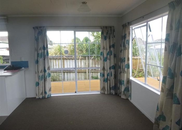  at 11A Thomas Road, Flat Bush, Manukau City, Auckland