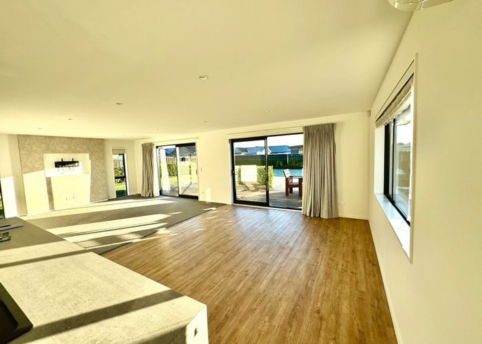  at 3 Cedric Place, Darfield, Darfield