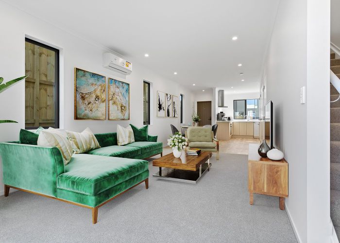  at 9 Karamu Road, Flat Bush, Manukau City, Auckland