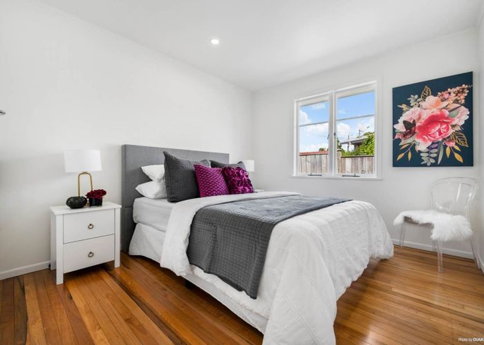 at 1A Barrys Road, Glendene, Auckland
