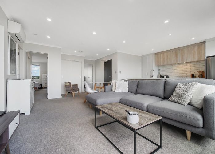  at 4/1 Aperira Lane, Wiri, Manukau City, Auckland