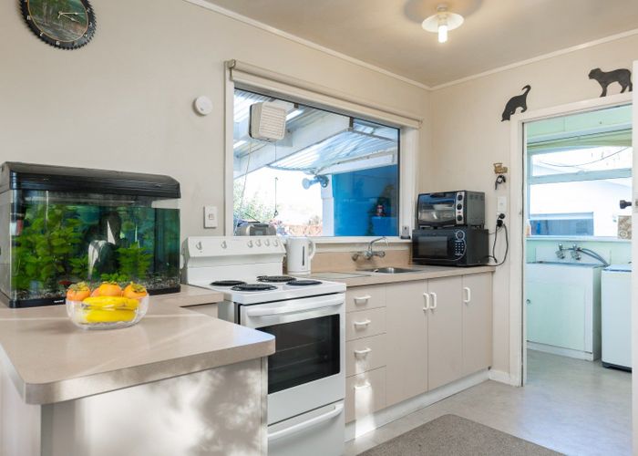 Free property data for 15 New Renwick Road, Redwoodtown, Blenheim