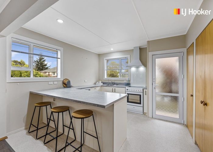  at 30 Glenmore Street, Glenleith, Dunedin