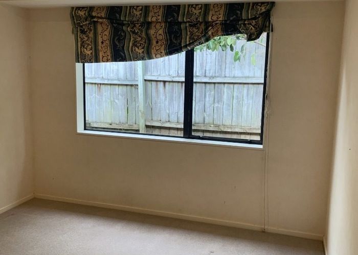  at 105 Te Wharau Dr, Greenhithe, North Shore City, Auckland