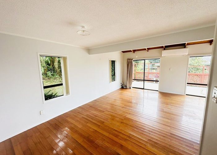  at 2/191 Mokoia Road, Birkenhead, North Shore City, Auckland