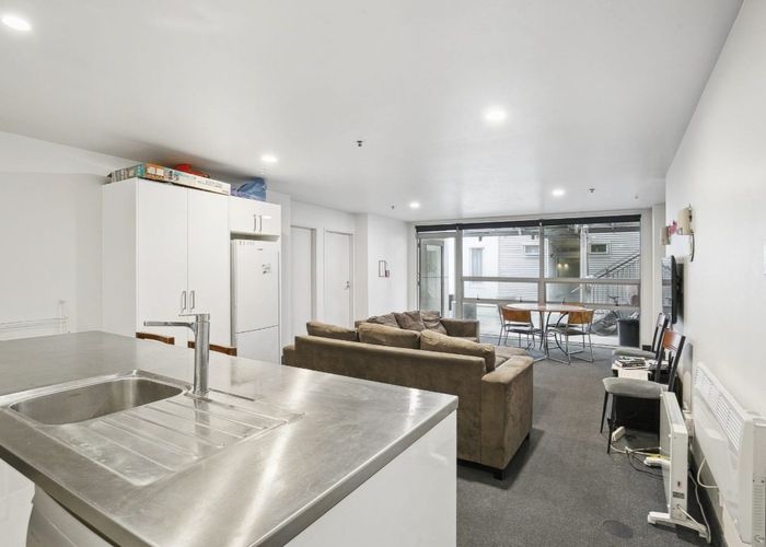  at Room 7 4/27 Hanson Street, Mount Cook, Wellington, Wellington