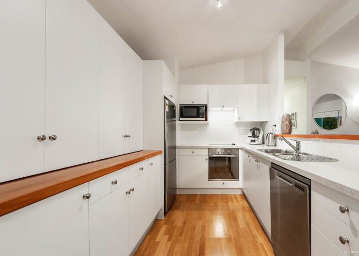  at 74A Wiseley Road, West Harbour, Waitakere City, Auckland