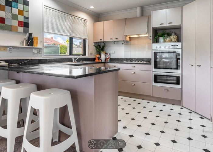  at 85 Dunkirk Road, Panmure, Auckland