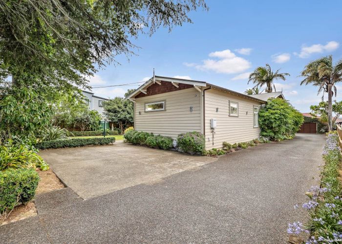  at Papatoetoe, Manukau City, Auckland