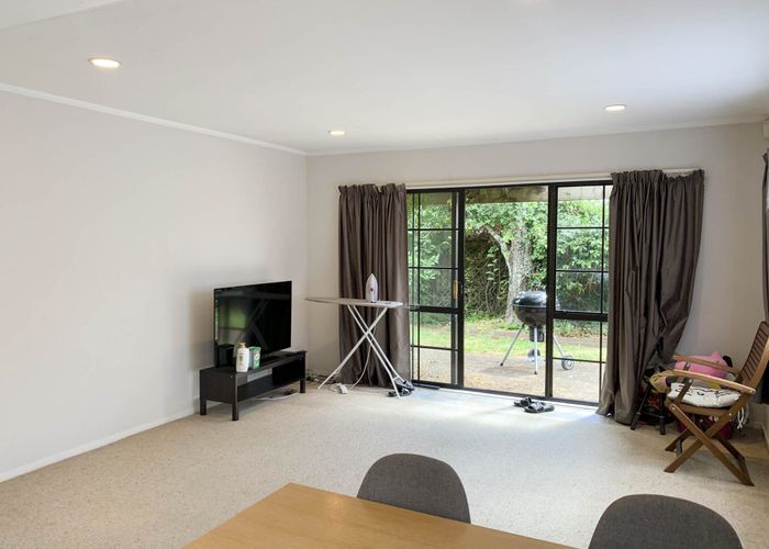  at 2/16 Waitomo Avenue, Mount Eden, Auckland