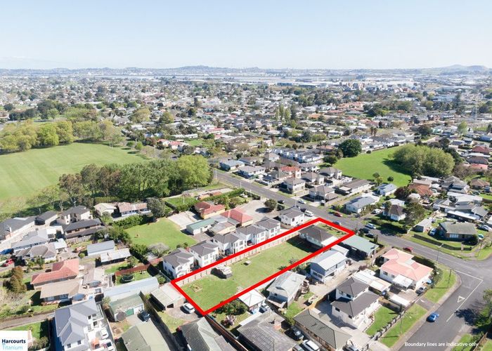  at 40 Hain Avenue, Mangere East, Auckland