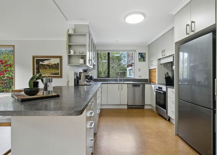  at 18 Rosebery Street, Belleknowes, Dunedin, Otago