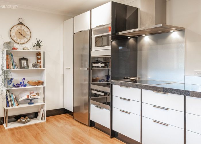  at 2/156 Blighs Road, Strowan, Christchurch
