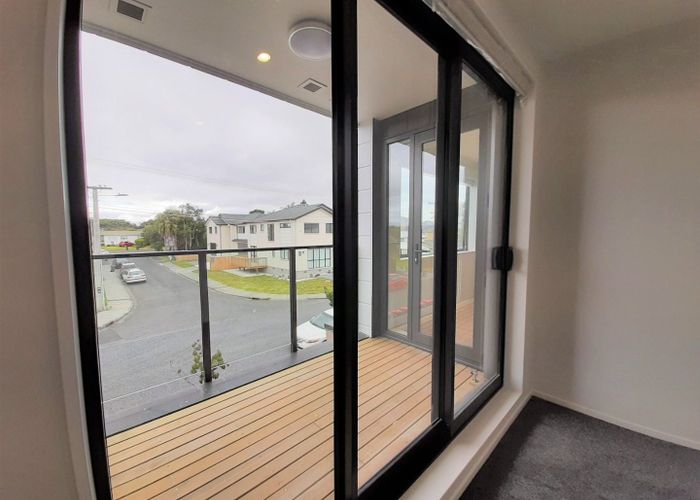  at 98 Haverstock Road, Sandringham, Auckland City, Auckland