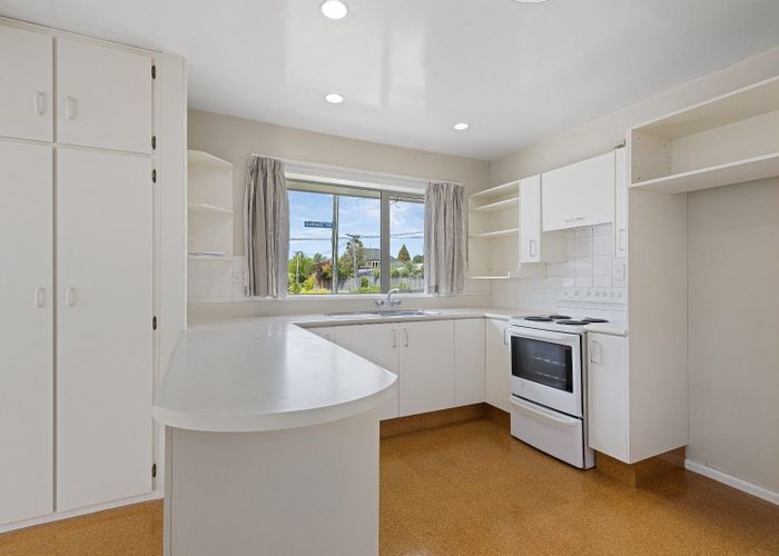  at 29 Gleneagles Terrace, Fendalton, Christchurch City, Canterbury