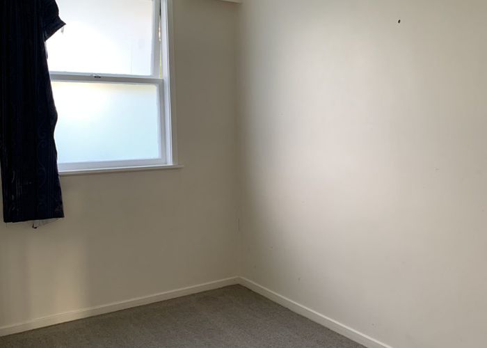  at 20B Lake Road, Northcote, North Shore City, Auckland
