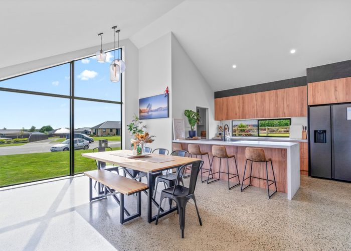  at 16 Chatham Rise, Seaward Bush, Invercargill, Southland