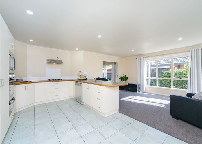  at 5 Montana Way, Milson, Palmerston North