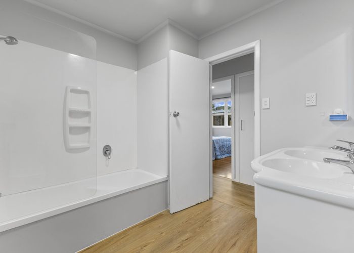  at 33 Sheehan Avenue, Papakura, Papakura