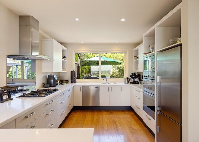  at 11 Michael Avenue, Mount Pleasant, Christchurch City, Canterbury