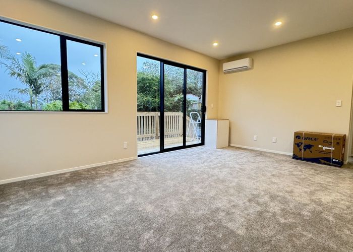  at 5B Truscott Place, West Harbour, Waitakere City, Auckland