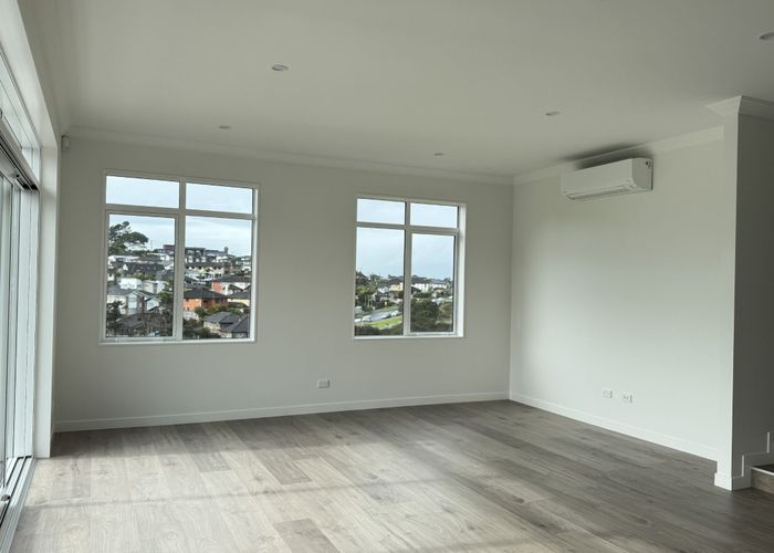  at 10 Richard Hill Close, Fairview Heights, North Shore City, Auckland