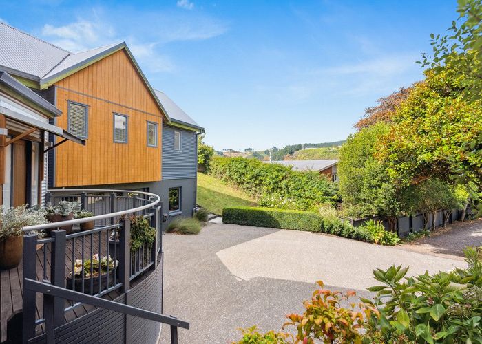  at 2 Fiesta Grove, Raumati Beach, Paraparaumu