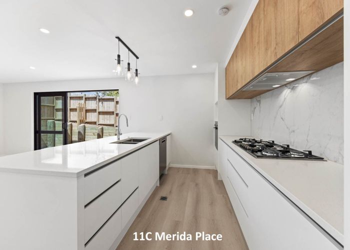  at 11 Merida Place, Unsworth Heights, North Shore City, Auckland
