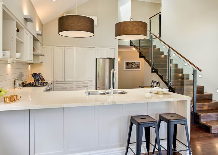  at 5 Cheviot Road, Lowry Bay, Eastbourne, Lower Hutt, Wellington