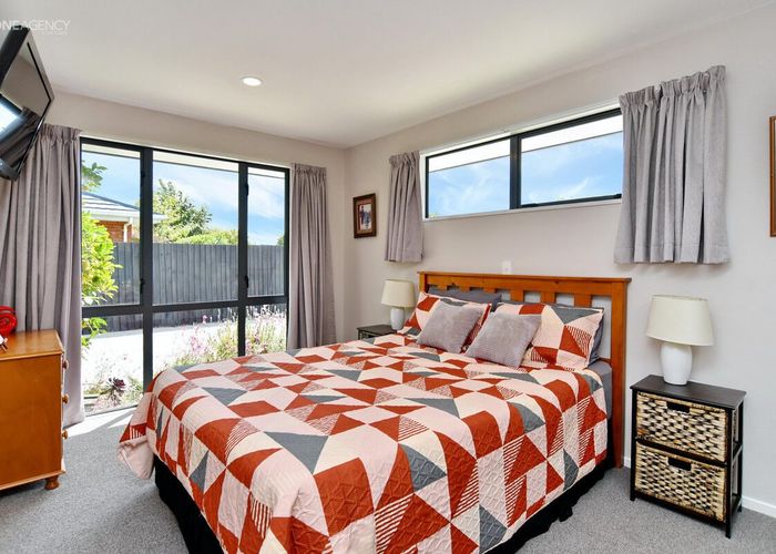  at 10A Wendy Place, Heathcote Valley, Christchurch
