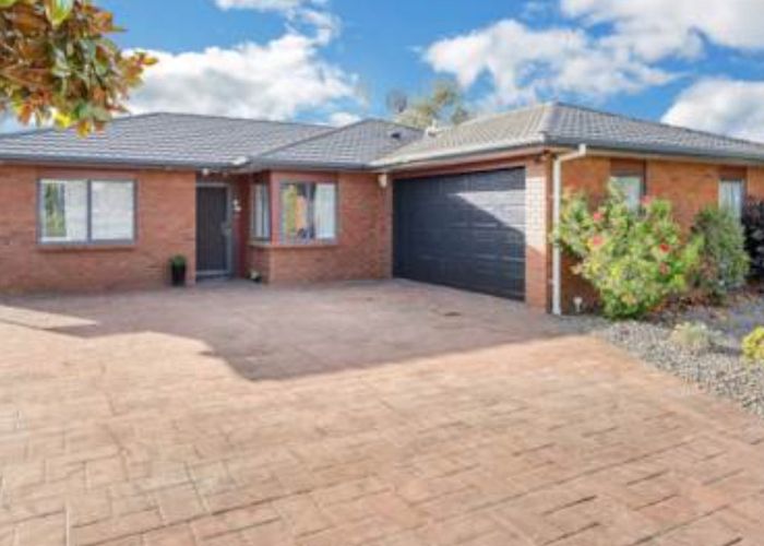  at 4 Farmdale Court, Flat Bush, Auckland
