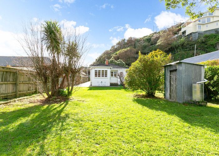  at 16 Athens Street, Miramar, Wellington, Wellington