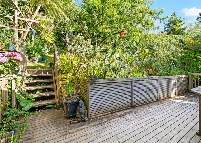 at 3 Awaruku Road, Torbay, North Shore City, Auckland