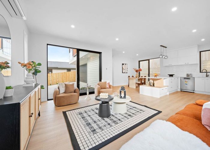  at Lot 3 / 5 Raphael Place, West Harbour, Waitakere City, Auckland