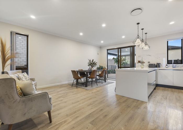  at 13  Kapara Street, Flat Bush, Manukau City, Auckland