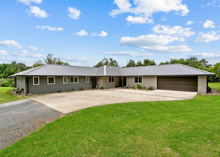 at 587D Crane Road, Kamo