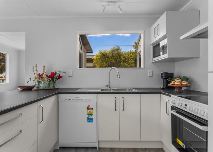  at 7 Claydon Place, Ohope