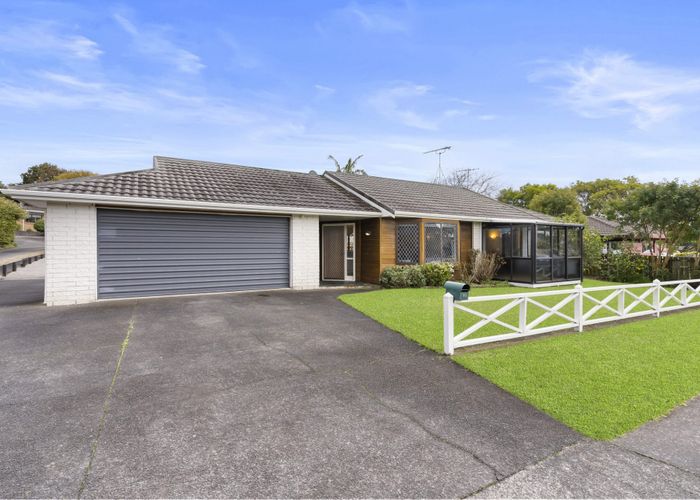  at 1/80 Clydesdale Avenue, Somerville, Auckland