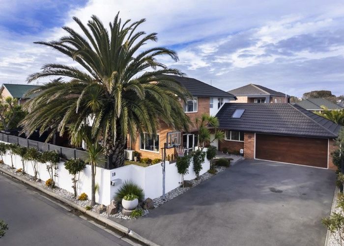  at 18 Driftwood Lane, Waimairi Beach, Christchurch
