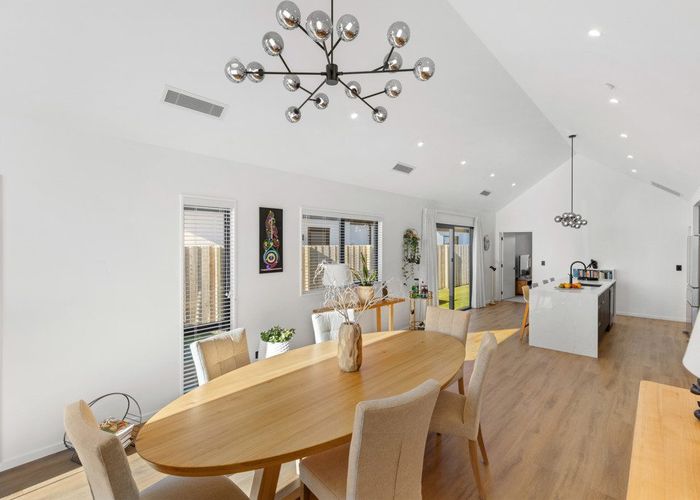 at 16 Paradise Way, Halswell, Christchurch City, Canterbury