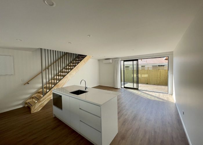  at 3/45 Division Street, Riccarton, Christchurch City, Canterbury