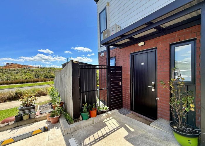  at 56 Picturesque Drive, Flat Bush, Manukau City, Auckland