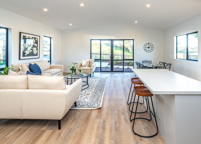  at 99 and 99A Devon Road, Springvale, Whanganui, Manawatu / Whanganui